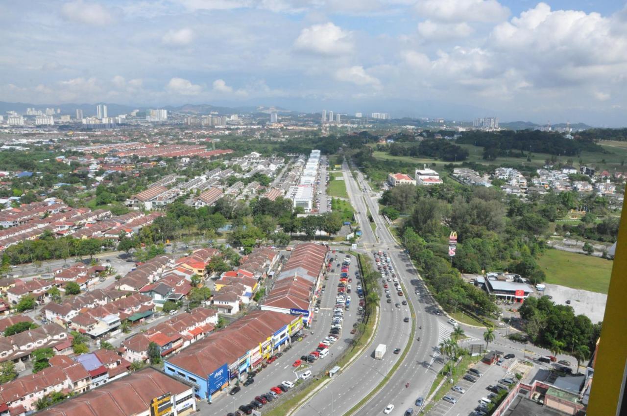 Bayu Bangi Apartment Exterior photo